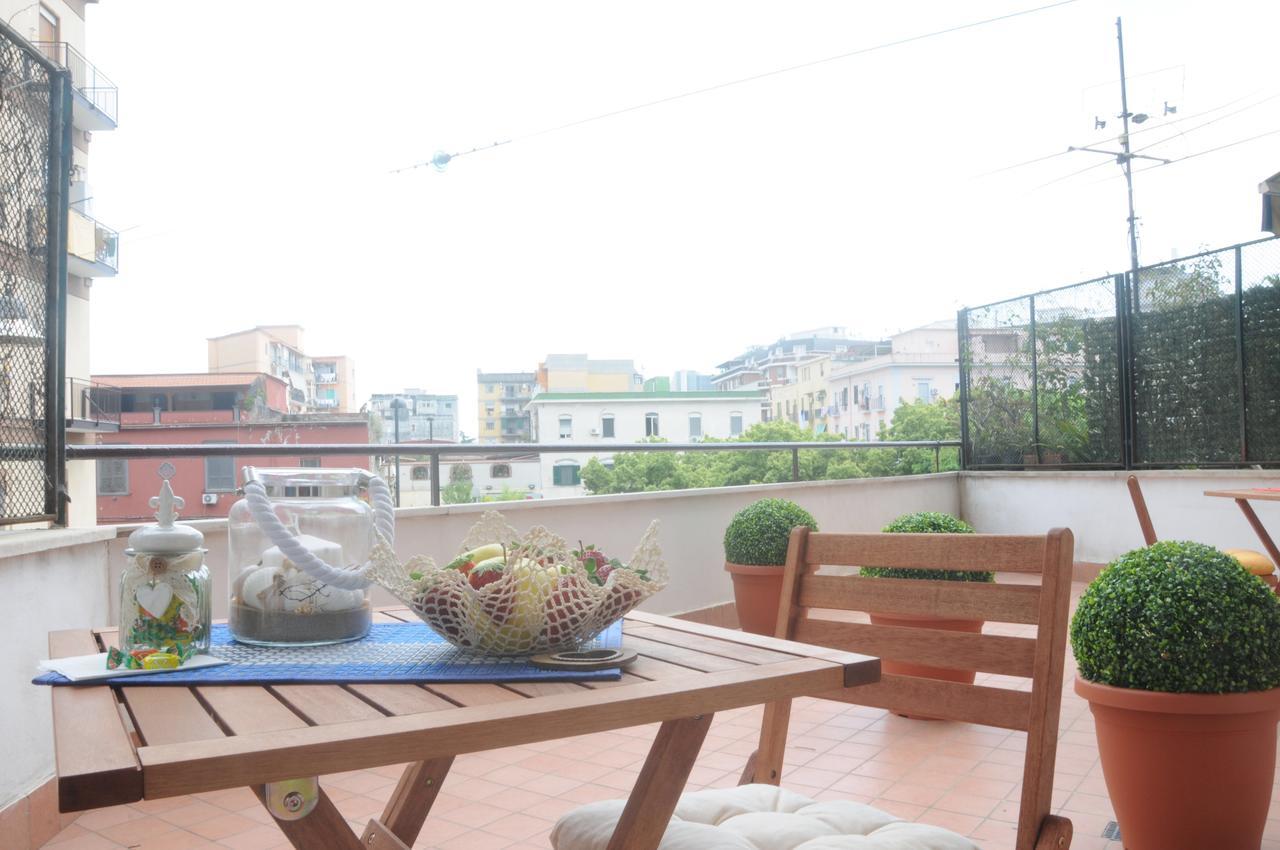 Holiday Garibaldi Napoli Bed and Breakfast Exterior foto